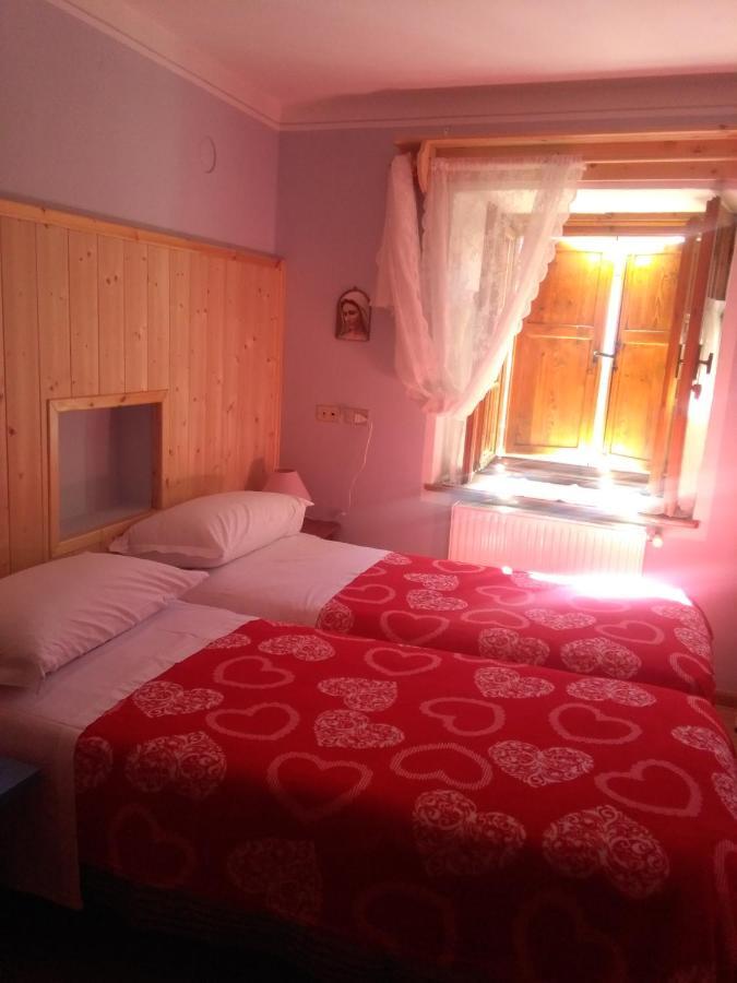 Achillea Bed & Breakfast Vigo di Fassa Dış mekan fotoğraf